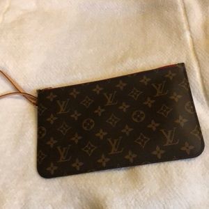 Louis Vuitton MM Pouchette
